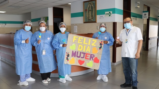 INR rindió homenaje a la mujer en su día