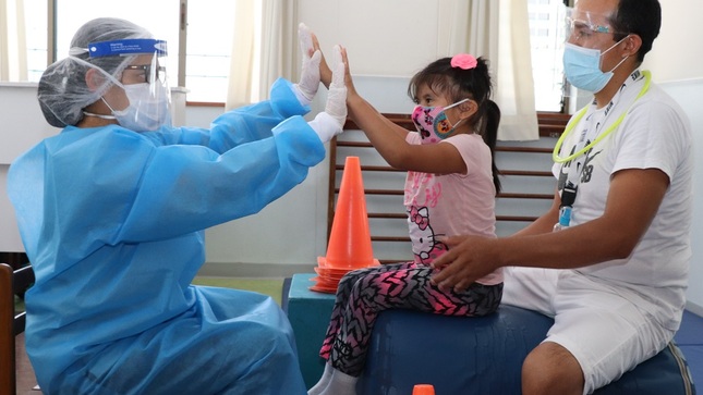 Conmemorando el "Día del Tecnólogo Médico" en el INR