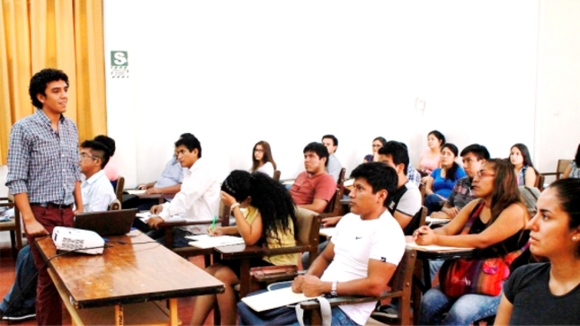 GORE otorgará 1.000 becas en el rubro de negocios para jóvenes de la región Piura