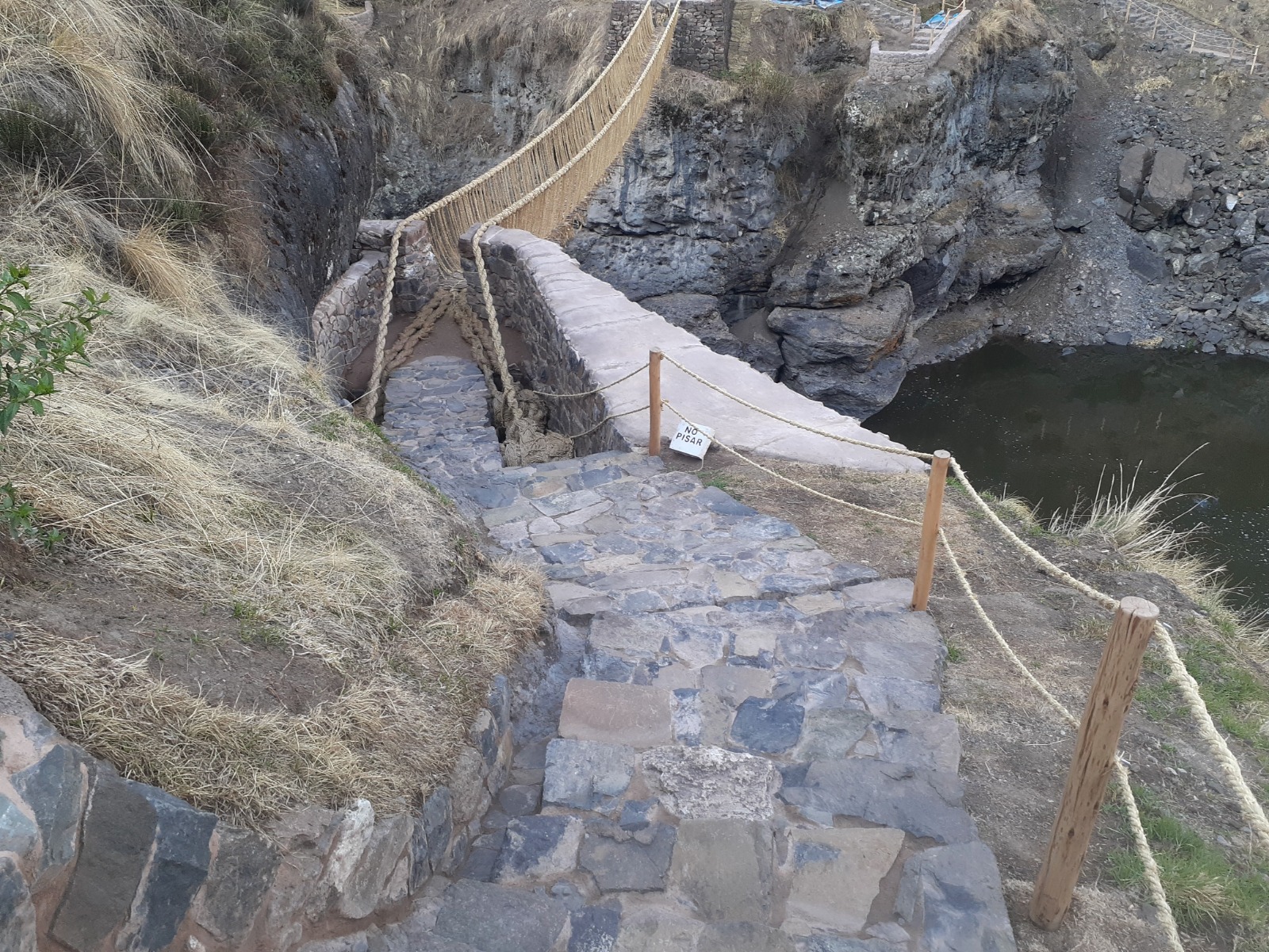 Cusco: Ministerio de Cultura concluyó trabajos de conservación de accesos y caminos rituales del Puente Q´eswachaka