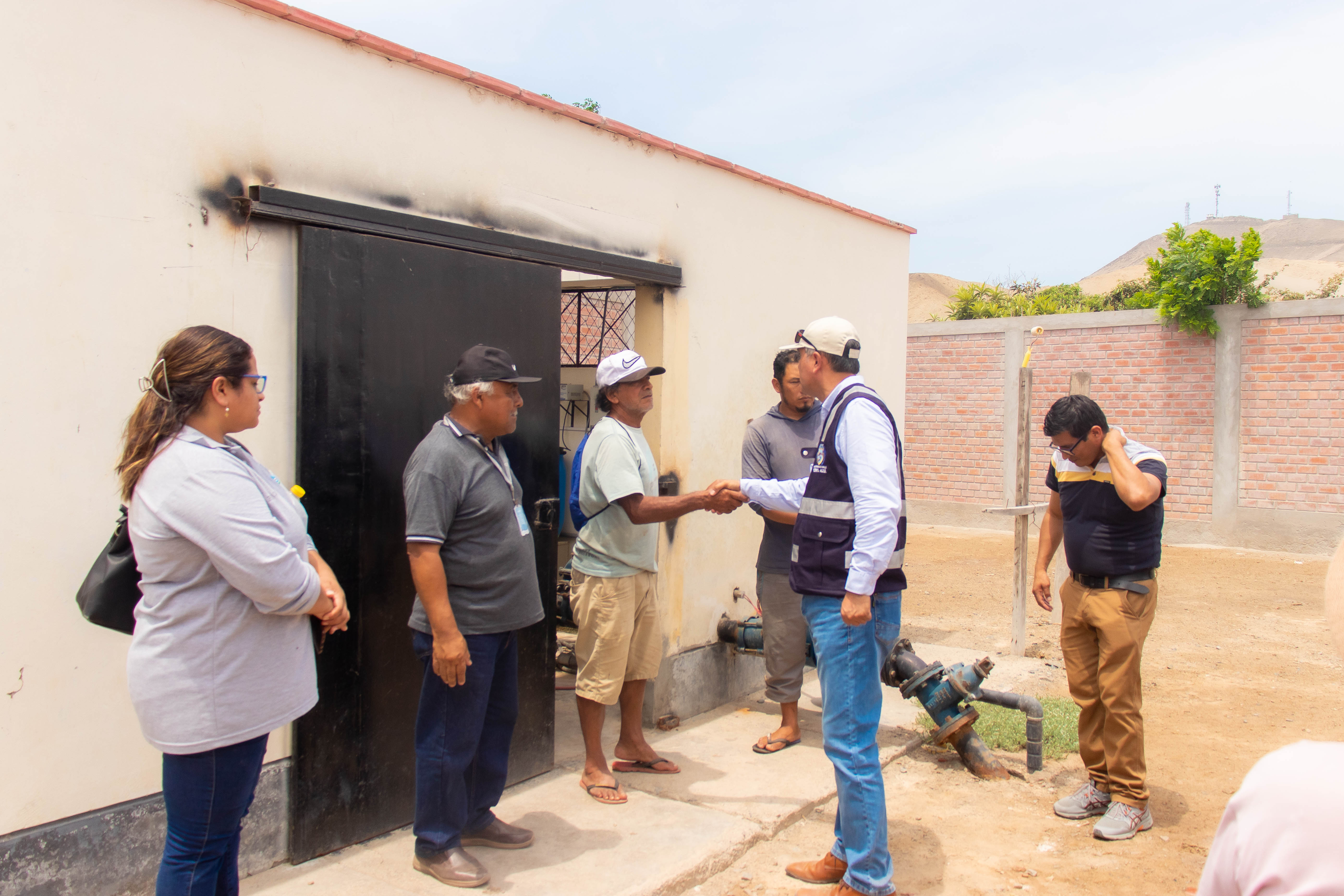 A solicitud del municipio, Emapa Cañete interviene la laguna de oxidación ubicada en Ihuanco y evalúan la optimización de agua potable.