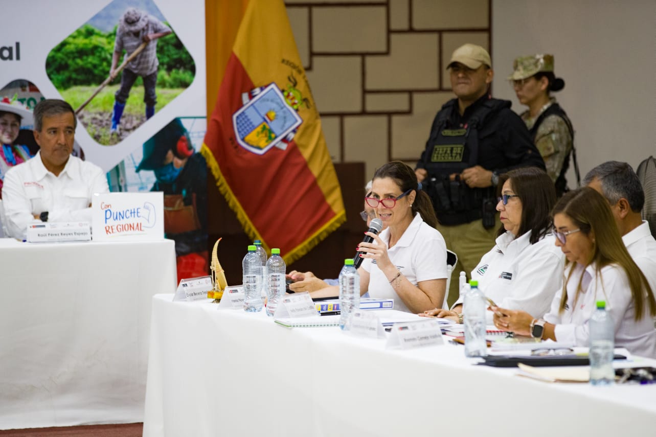 Ministra de Vivienda anuncia estrategia multisectorial para solucionar contaminación del agua por metales pesados