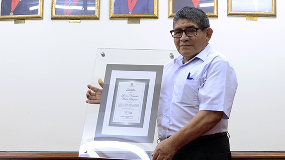 Homenaje exservidor CSJ de Lima Norte