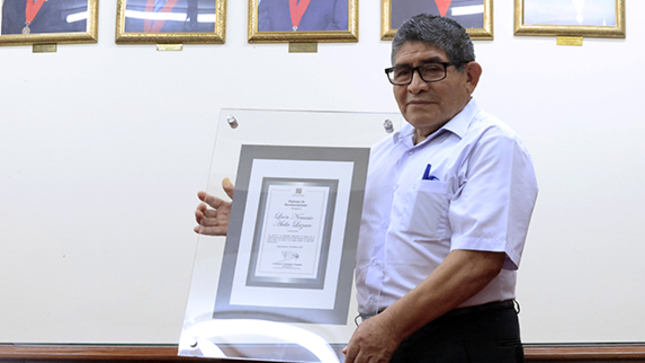 Homenaje exservidor CSJ de Lima Norte