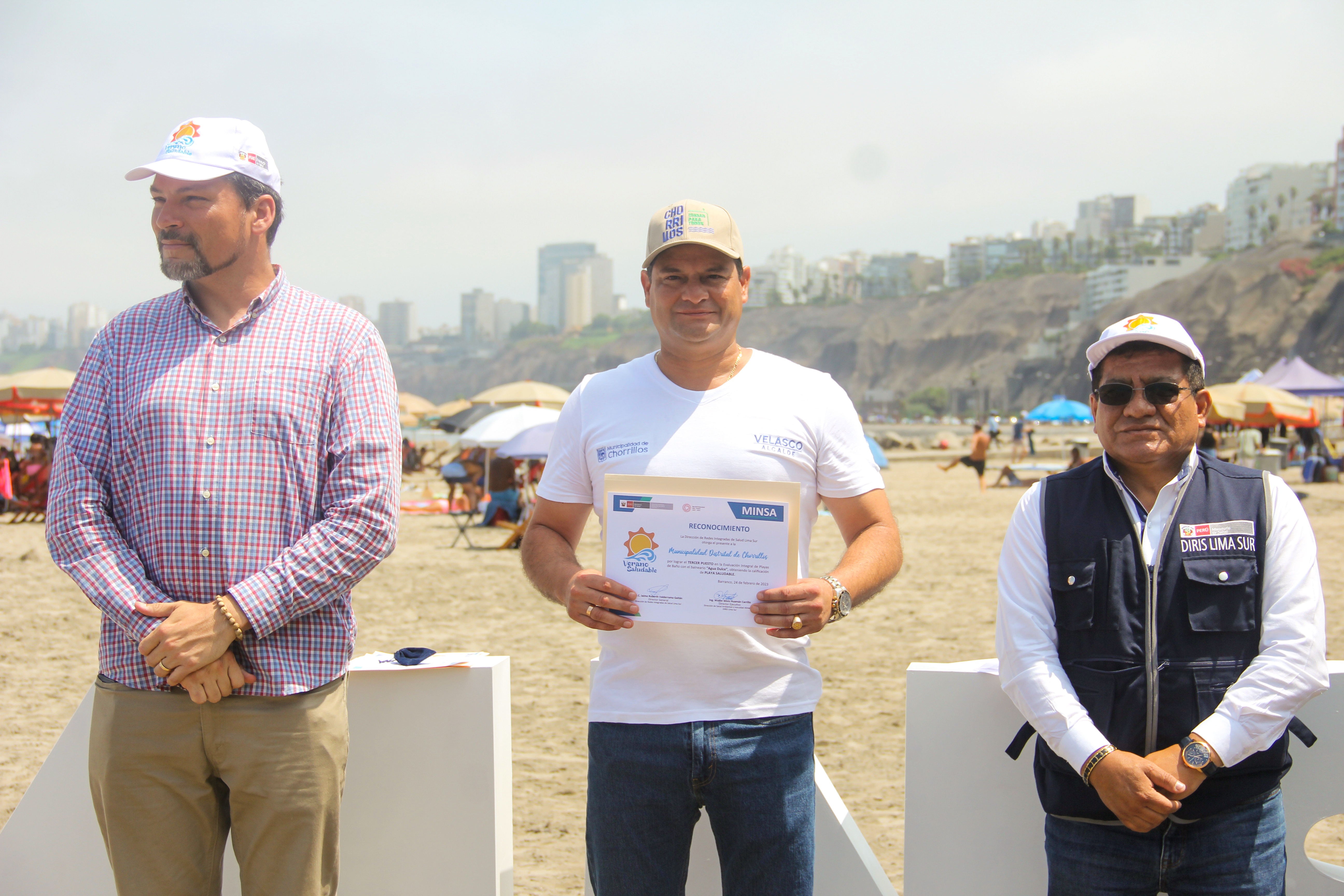 Premio motiva al distrito de Chorrillos a seguir con labores de protección de playa.