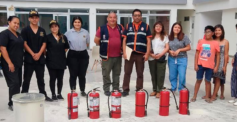 Capacitación en seguridad a los vecinos del edificio Nesta