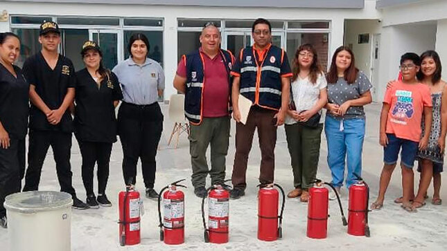 Capacitación en seguridad a los vecinos del edificio Nesta