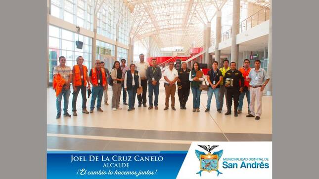 Alcalde Y Funcionarios Asisten A La Reunión Convocada Por Los Representantes Del Aeropuerto