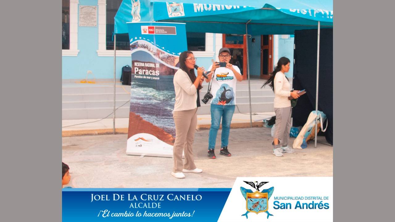 Padres Y Niños Pasaron Un Momento Divertido Y Alegre Con El Show De Los Humedales