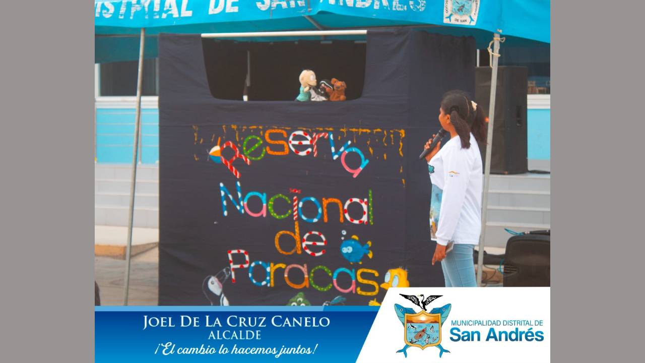 Padres Y Niños Pasaron Un Momento Divertido Y Alegre Con El Show De Los Humedales
