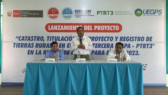 Director ejecutivo haciendo uso de la palabra