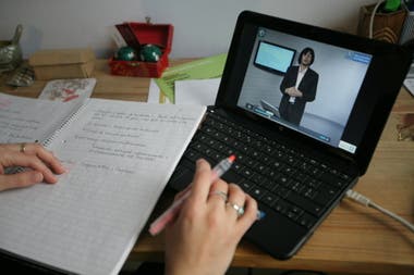 "Archivo HTML Convocatoria| Diseño e implementación de estrategias para continuidad del servicio educativo superior no presencial de universidades públicas"