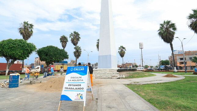 Trabajamos en el mantenimiento de dos lugares históricos y emblemáticos para los chalacos: los óvalos “El Obelisco” y “Centenario.