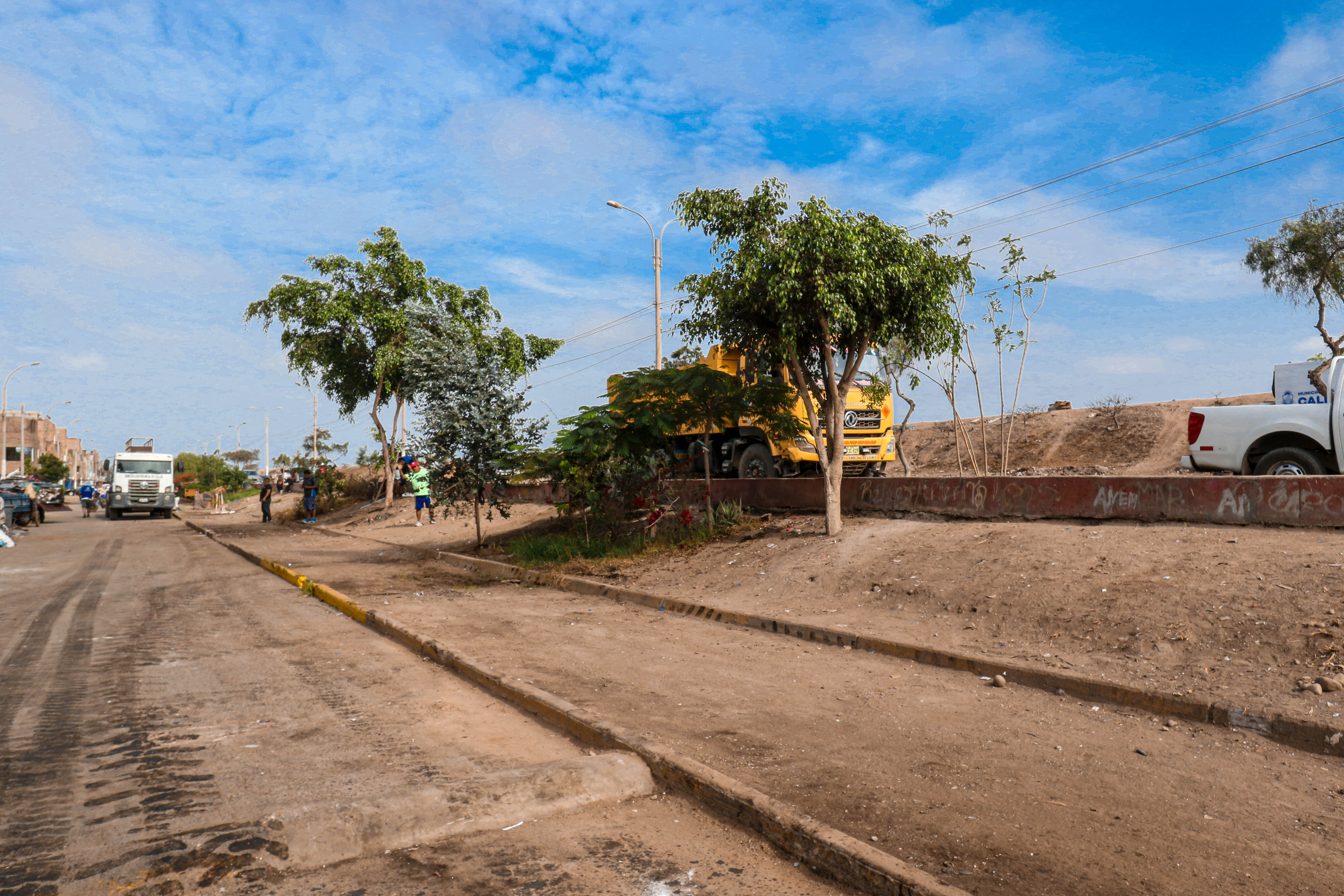 Logramos limpiar varias cuadras de las avenidas Morales Duárez con Santa Rosa, que fueron invadidos por recicladores informales.
