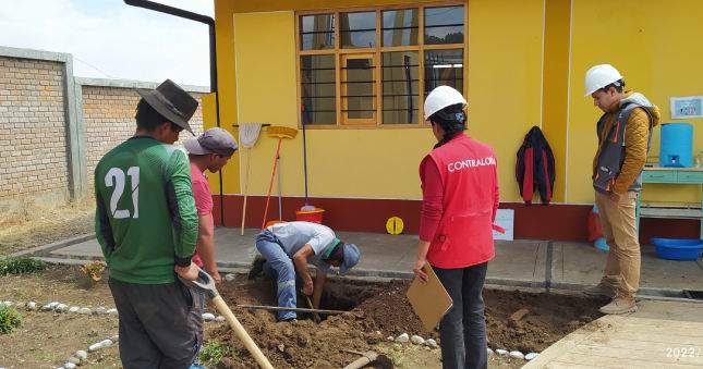 Contraloría detectó que Municipalidad de Cangallo aprobó suspensión y ampliación de plazo al contratista y no cobró penalidades