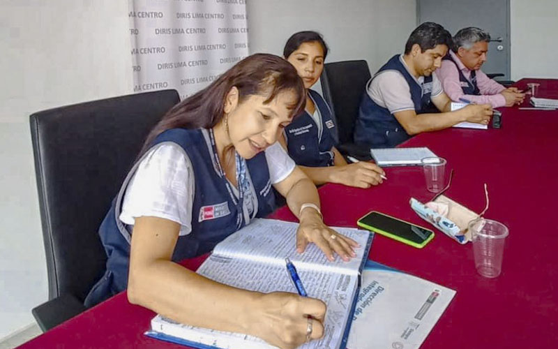 Imagen 4 de Gobiernos locales y Diris Lima Centro firman convenio interinstitucional para ejecutar acciones en vigilancia sanitaria