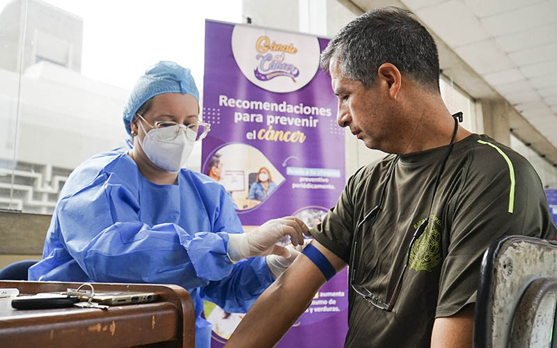 imagen 4 de Miembros del Ejército del Perú participaron de campaña de despistaje de cáncer de próstata