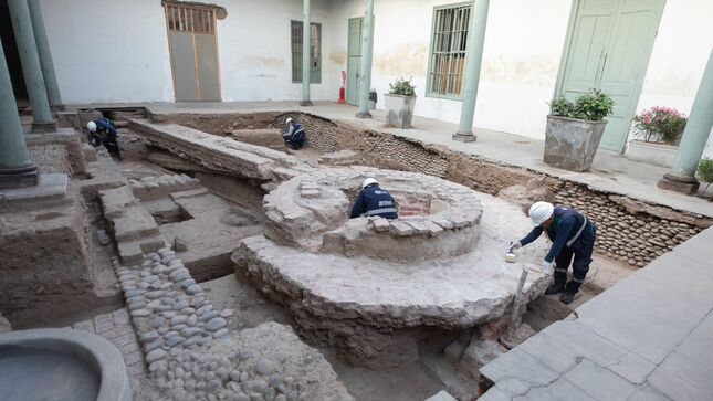 En el solar donde funcionó el primer hospital de Sudamérica también se hallaron restos de una pileta de tiempos del Virreynato.