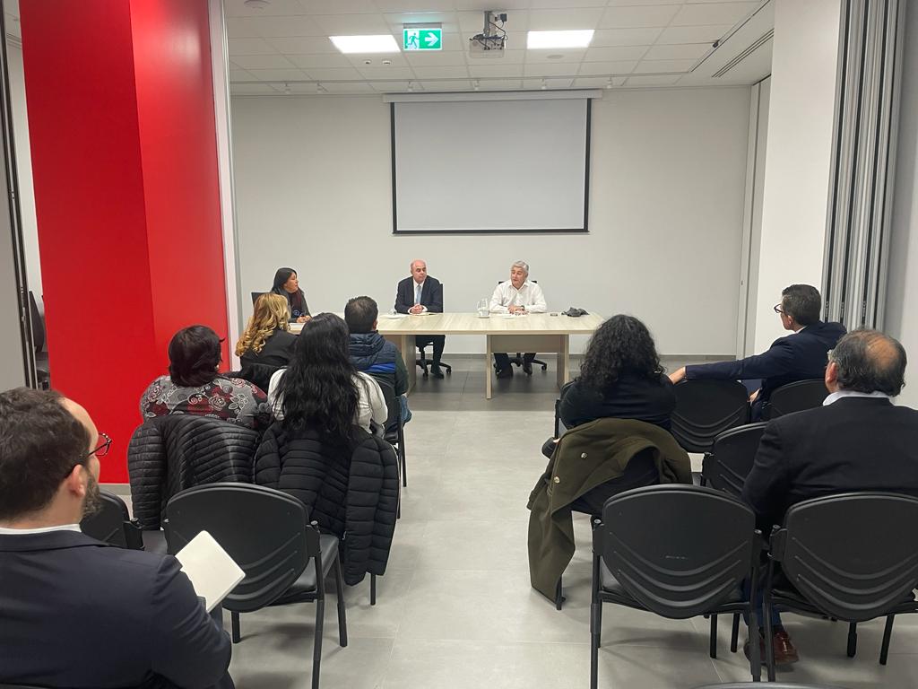 reunión Milán 2