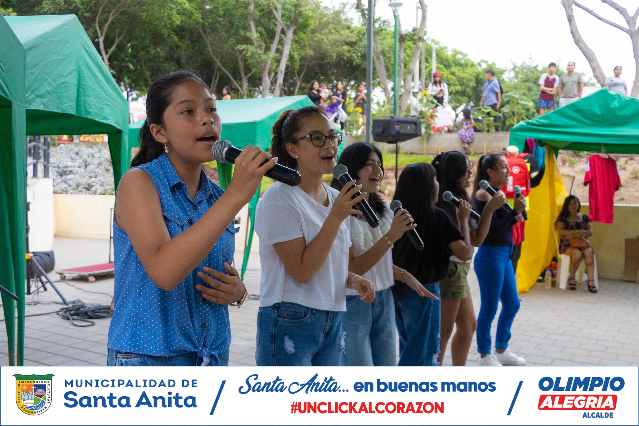 Se inauguro la gran feria escolar en el Parque Ecológico, donde encontraras precios asequibles en artículos para el año escolar, en beneficio de todos los vecinos de Santa Anita.
#olimpioalegría #santaanitaenbuenasmanos #FeriaEscolar