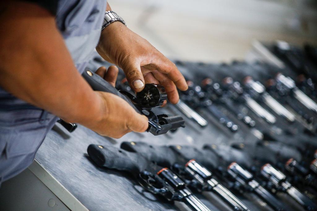 Disponen que SUCAMEC empadrone armas de fuego de uso civil cuya adquisición o tenencia no estén registradas  