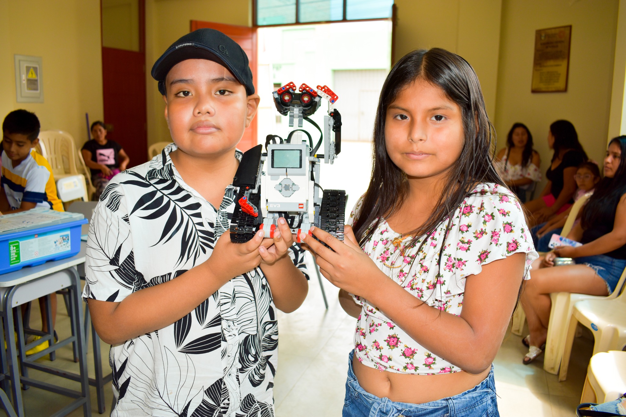 imagenes de la primera clase de robotica