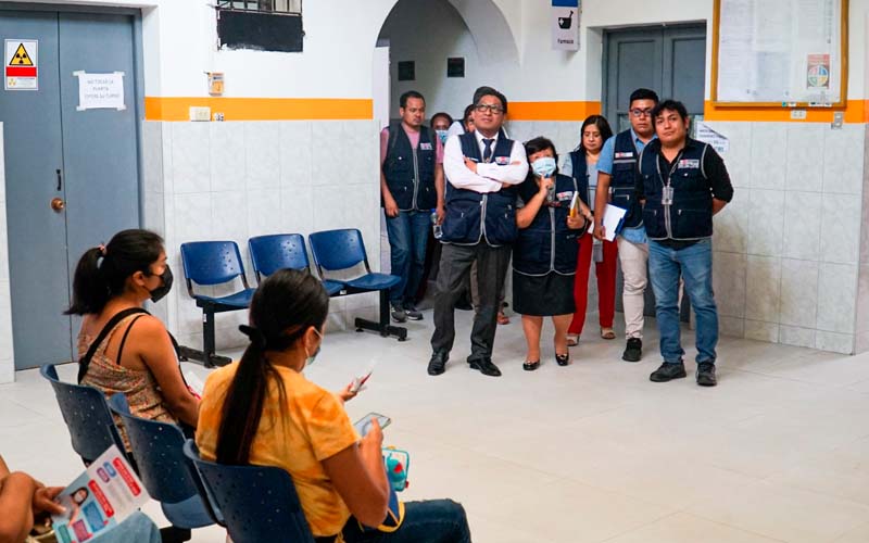 imagen3 de Director General de la Diris Lima Centro supervisa establecimientos de salud
