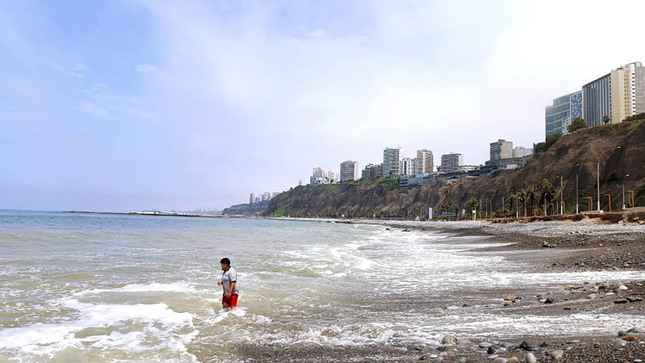 imagen1 de Lima Centro intensifica la vigilancia sanitaria en playas de Miraflores
