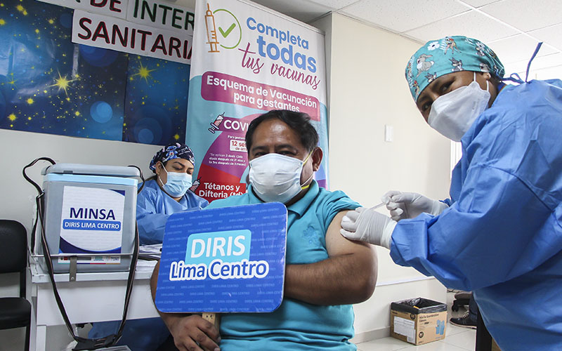 imagen2 de Diris Lima Centro lidera vacunación Bivalente contra la Covid-19 en Lima Metropolitana