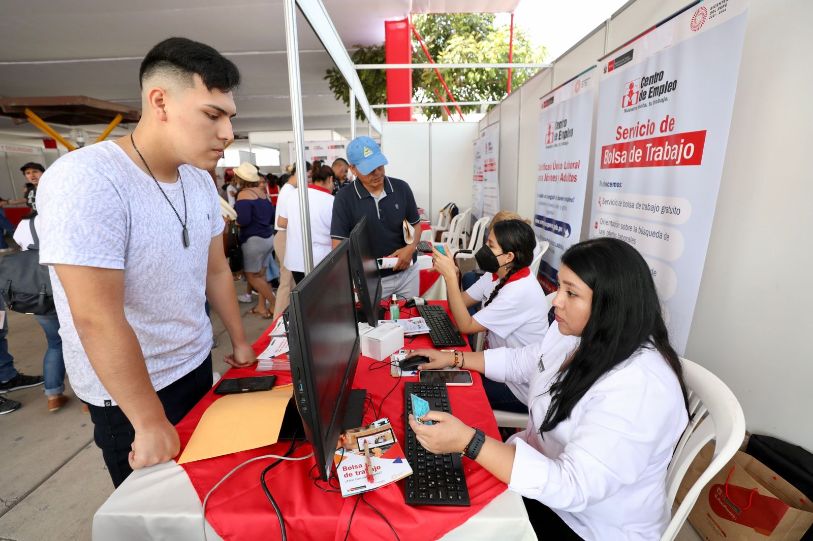 MTPE: 2 000 vacantes de empleo fueron ofrecidas en SJM