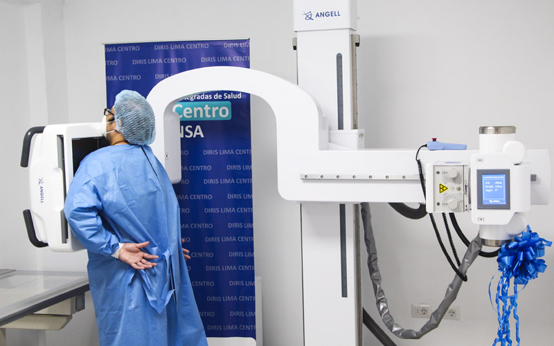 imagen2 de Centro de Salud Lince recibe nuevo equipo de rayos X