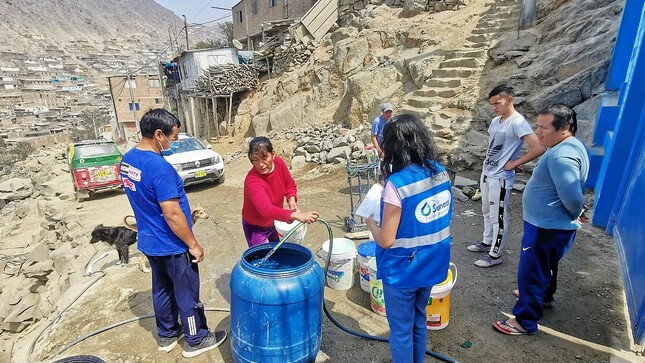 Familias sin acceso a red de agua potable 