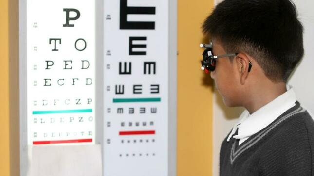 SIS financia la atención preventiva de salud visual en escolares