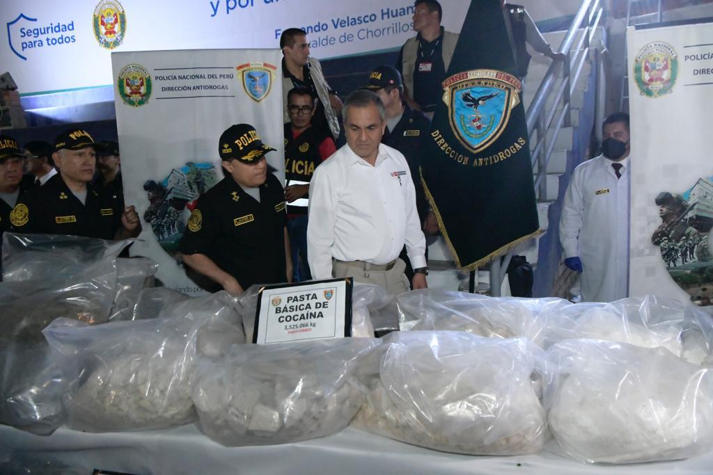 Ministro Vicente Romero destaca trabajo conjunto entre PNP y municipalidades para luchar contra la delincuencia