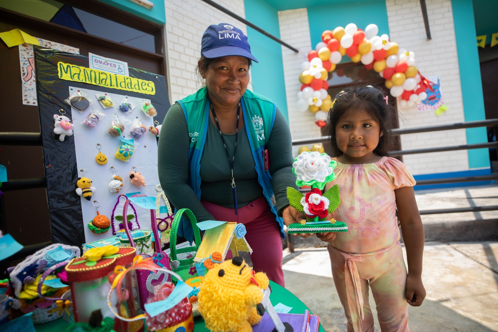 Diversos trabajos realizados por los niños del Centro Comunitario SJM fueron presentados en el festival.