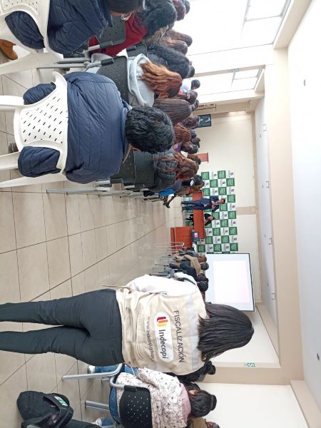Expertos de la sede desconcentrada del Indecopi en Huancayo capacitaron a 236 representantes de estos centros