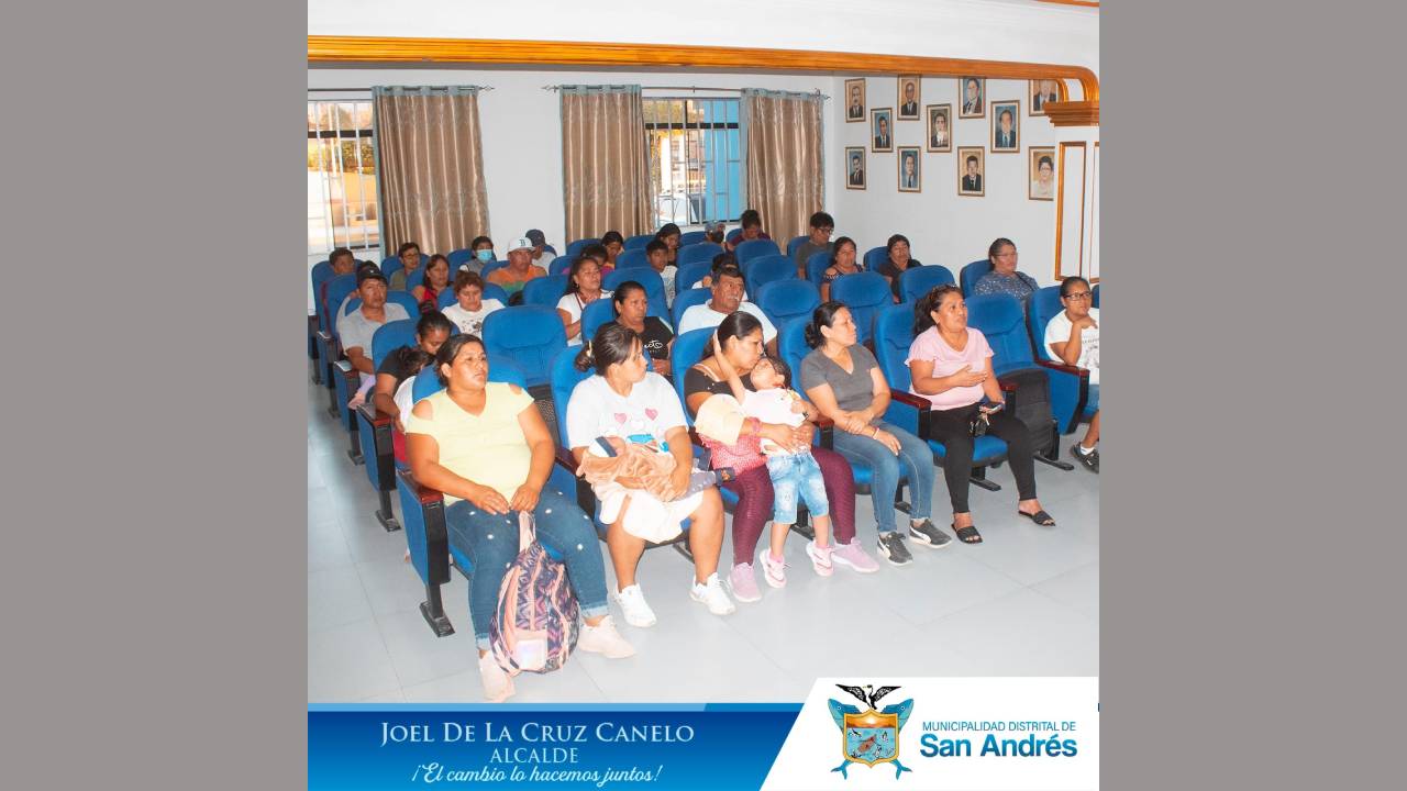 Alcalde Joel De La Cruz Y Funcionarios Se Reunieron Con Moradores De Naciones Unidas
