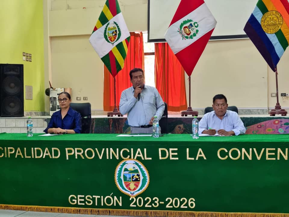 Alcalde provincial instala comisión ambiental municipal de La Convención