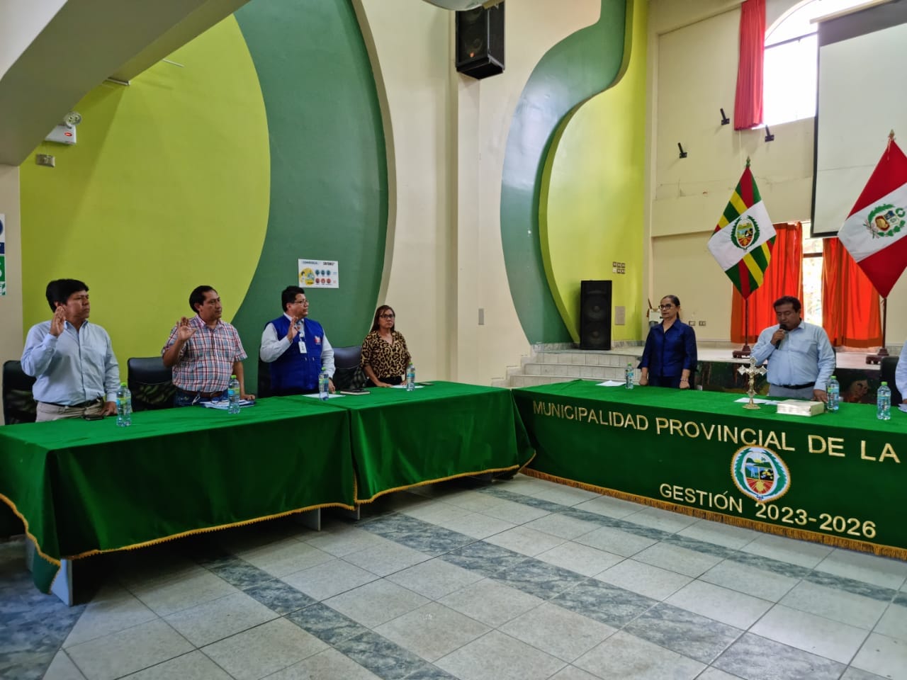 Alcalde provincial instala comisión ambiental municipal de La Convención