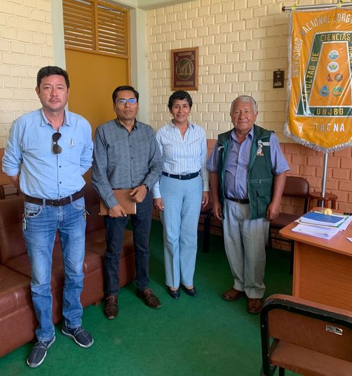 #𝗚𝗲𝘀𝘁𝗶𝗼́𝗻 Una reunión entre la alcaldesa de Ite Sra. Urbelinda Chacón Diaz y el Decano de la Facultad de Agronomía de la UNJBG Dr. Oscar Fernando Cutire, en la casa superior de estudios