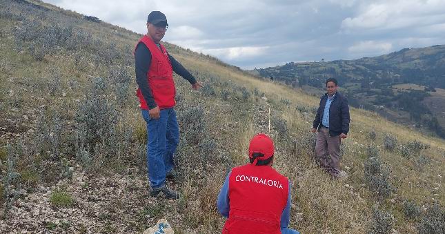 Contraloría detecta inaplicación de penalidades por mora en obra de agua potable y saneamiento en La Encañada