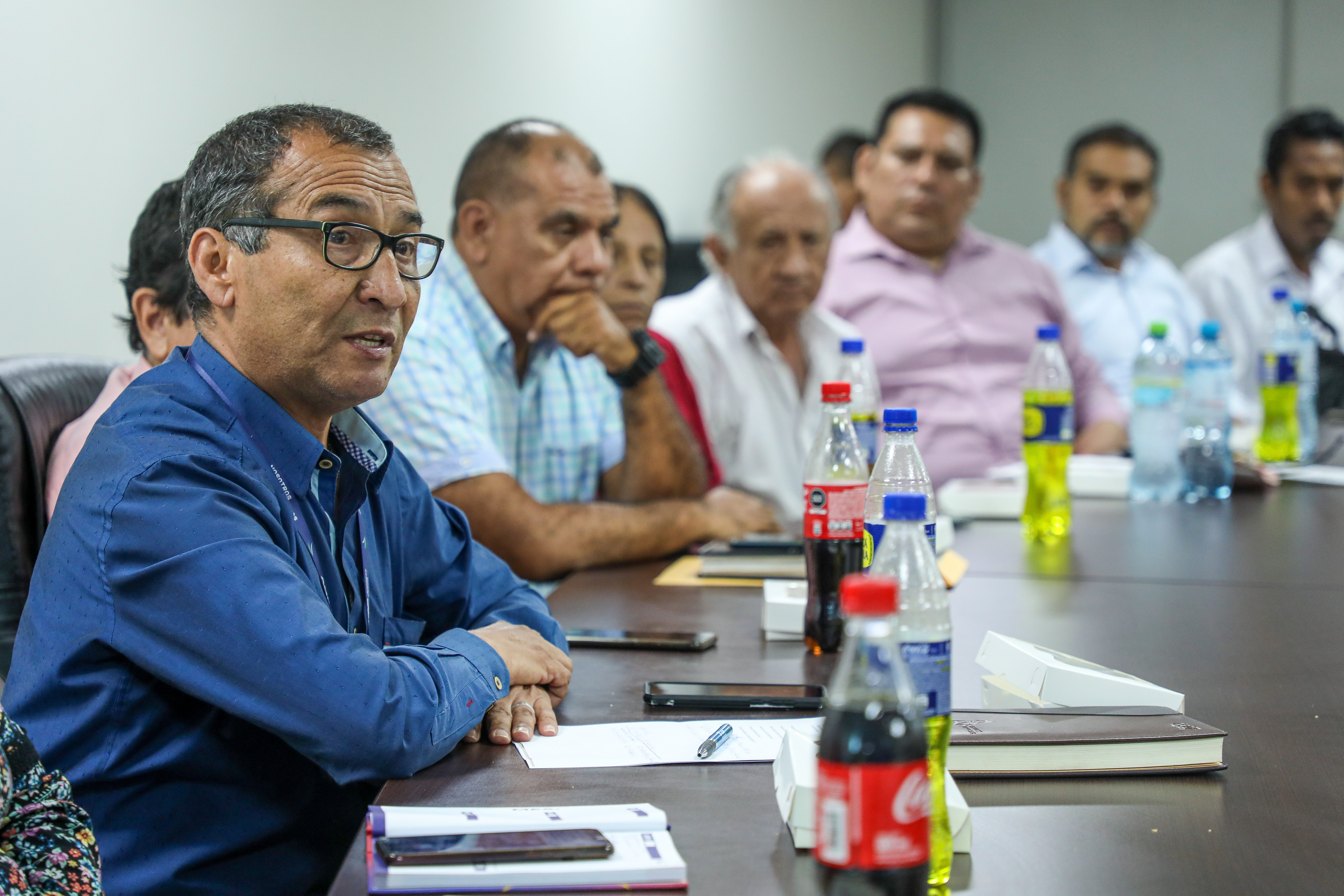 El alcalde Pedro Spadaro, recibió a los representantes de las hermandades del Callao; como la del Señor del Mar, Virgen del Carmen, San Martín de Porres, entre otras.
