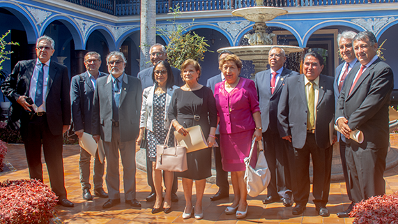 Archivo jpg. Presidenta Dina Boluarte tuvo reunión con rectores de universidades públicas y privadas
