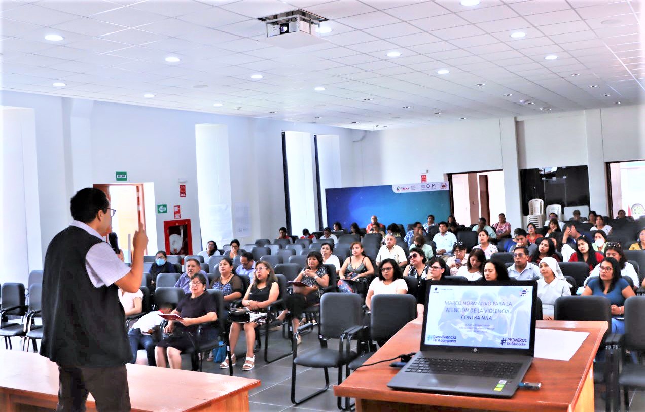En el marco de esta campaña expertos de la sede regional del Indecopi en Tacna destacaron que deben evitar conductas que afecten la economía de los padres.