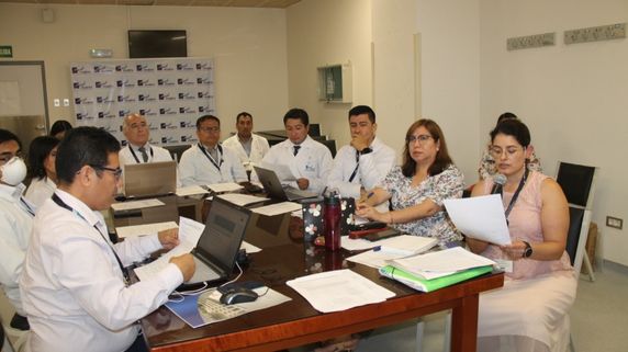 INEN realiza reunión de trabajo interinstitucional "elaboración de la vía de cuidado integral en salud del cáncer de cuello uterino"
