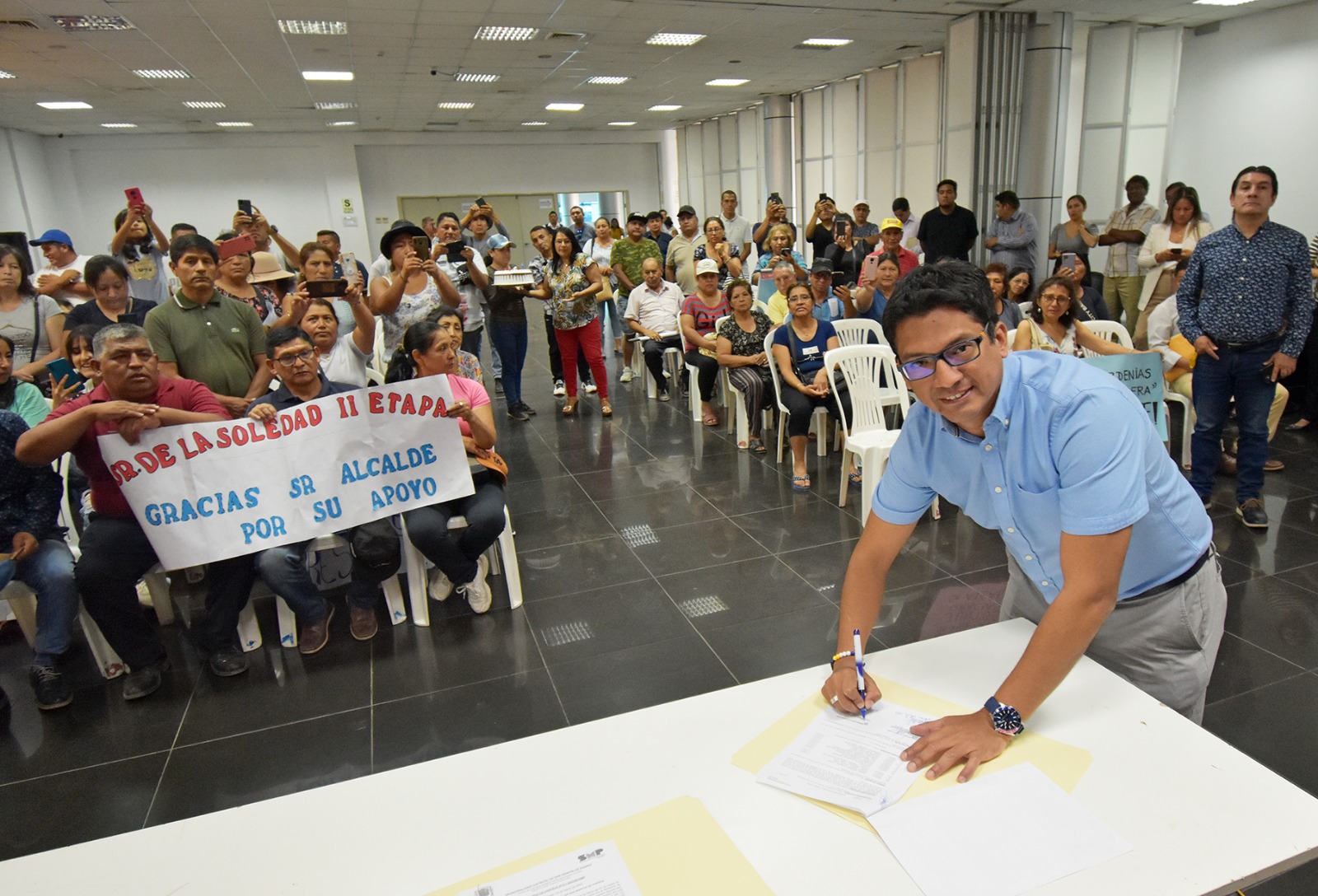 Municipalidad de San Martín de Porres y el Ministerio de Vivienda, Construcción y Saneamiento firmaron convenio por cinco millones de soles.
