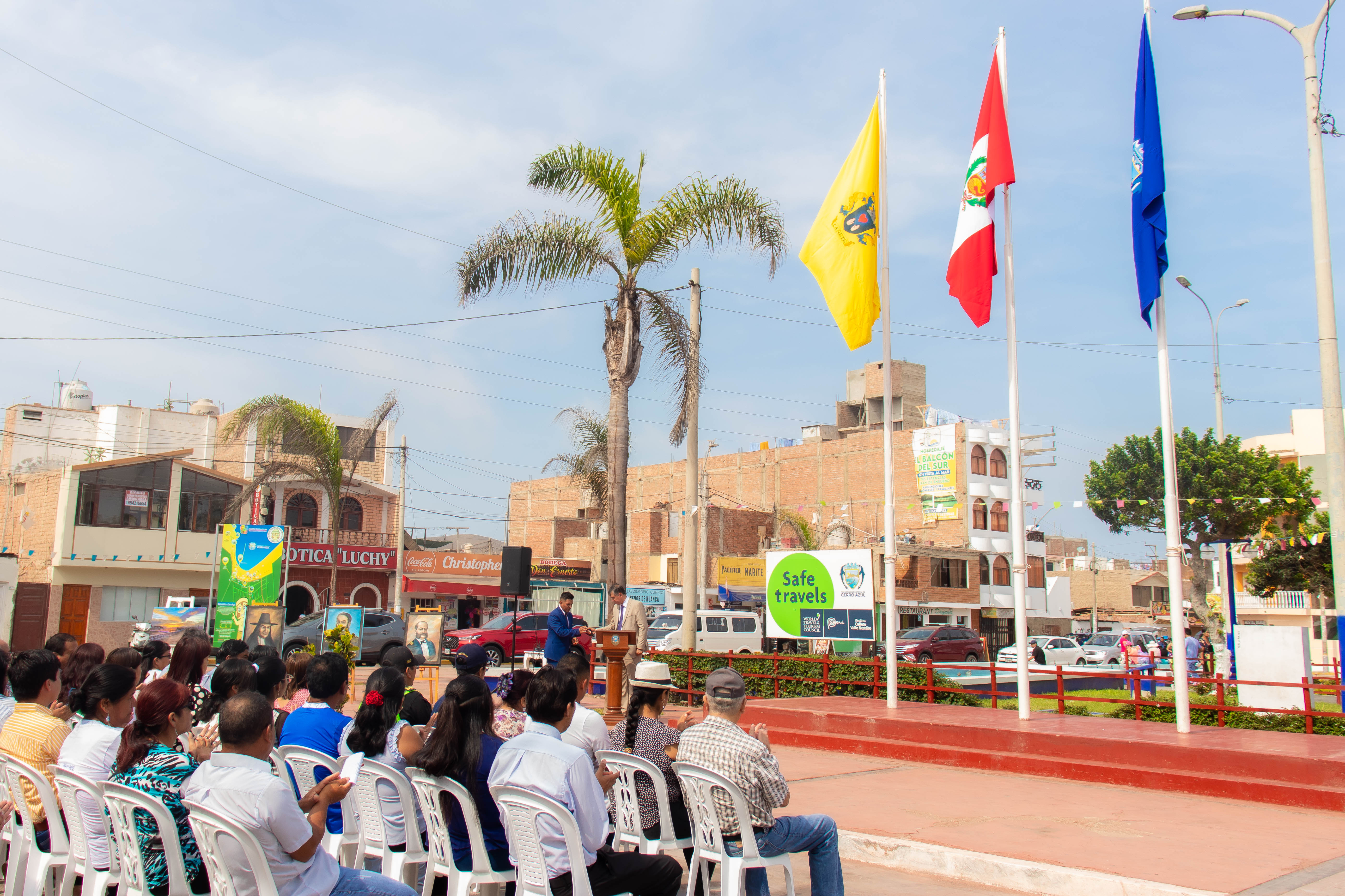 Alcalde reconoció labor de docentes del Programa Educativo Municipal ‘Diviértete y Aprende’ y saludó a la nueva Junta Directiva de Ihuanco.