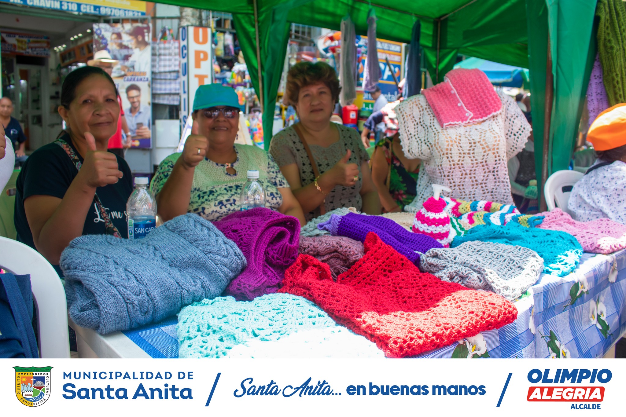 Con el fin de mejorar su calidad de vida e integrarlos al desarrollo social, se llevo a cabo la exhibición de los trabajos de manualidades del Adulto Mayor y Omaped, realizado en el Mercado Lampa de Oro.
#santaanitaenbuenasmanos
#Olimpioalegria