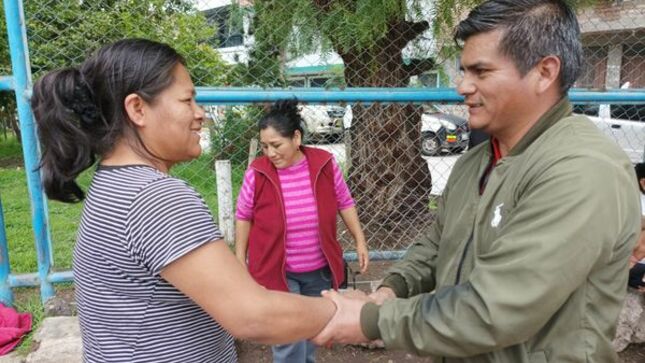 De la mano con el Vecino del Barrio de Progreso.