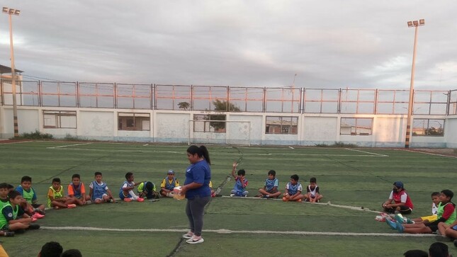 Taller Psicológico se brinda a Niños y Jóvenes Deportistas